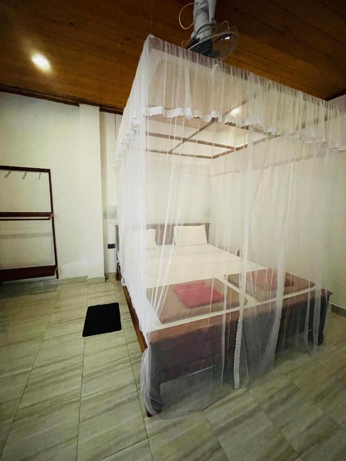 Jade Green Rest Inn Ella Kültér fotó