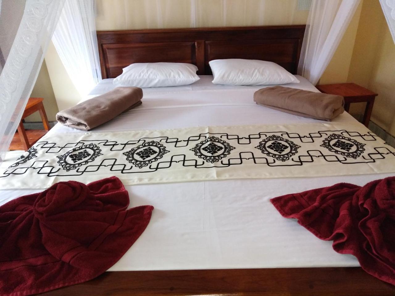 Jade Green Rest Inn Ella Kültér fotó