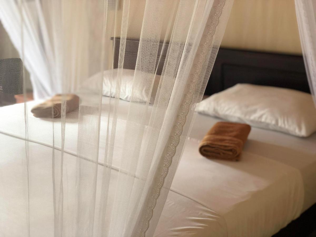 Jade Green Rest Inn Ella Kültér fotó